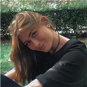 Profesora de lengua y literatura imparte clases a niños de la ESO y bachillerato